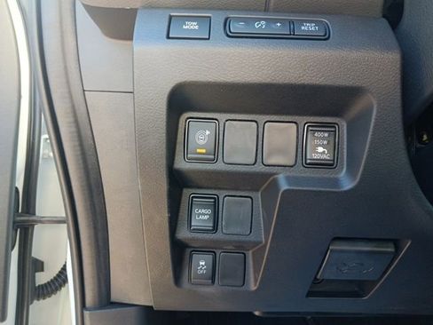 New 2026 Nissan Frontier SV w/ SV Convenience Package AWD/4WD image 12