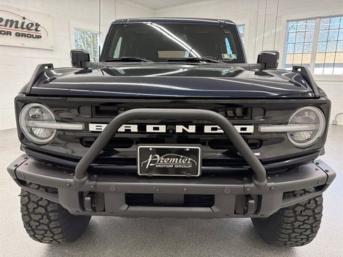 Used 2021 Ford Bronco Outer Banks image 2