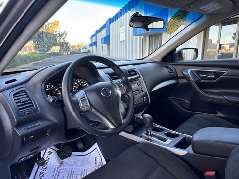 Used 2015 Nissan Altima 2.5 S w/ Power Driver Seat Package image 11
