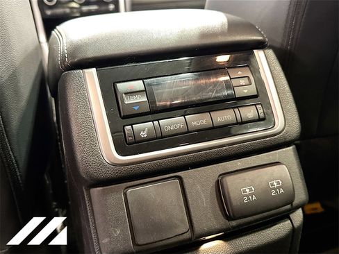 Certified 2022 Subaru Ascent Limited w/ Technology Package image 28