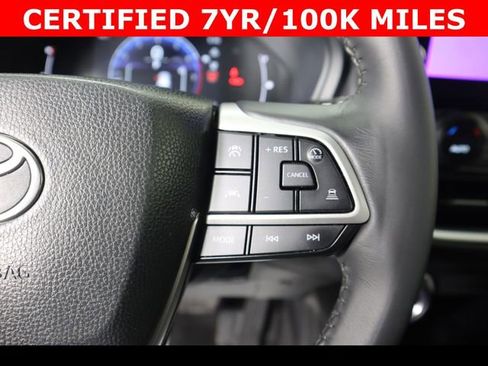 Used 2024 Toyota Grand Highlander XLE image 21