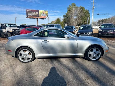 Used 2002 Lexus SC 430 Convertible image 4
