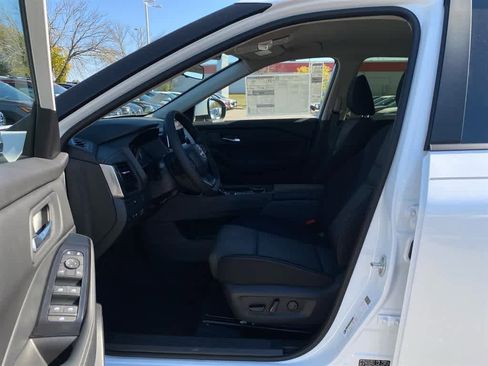 New 2026 Nissan Rogue SV image 11