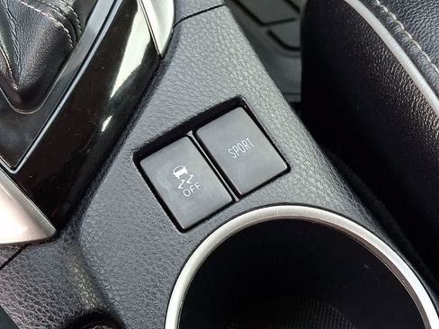 Used 2016 Toyota Corolla S FWD image 25