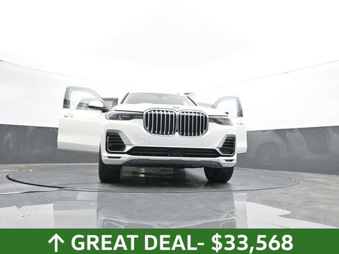 Used 2022 BMW X7 xDrive40i w/ Executive Package image 70