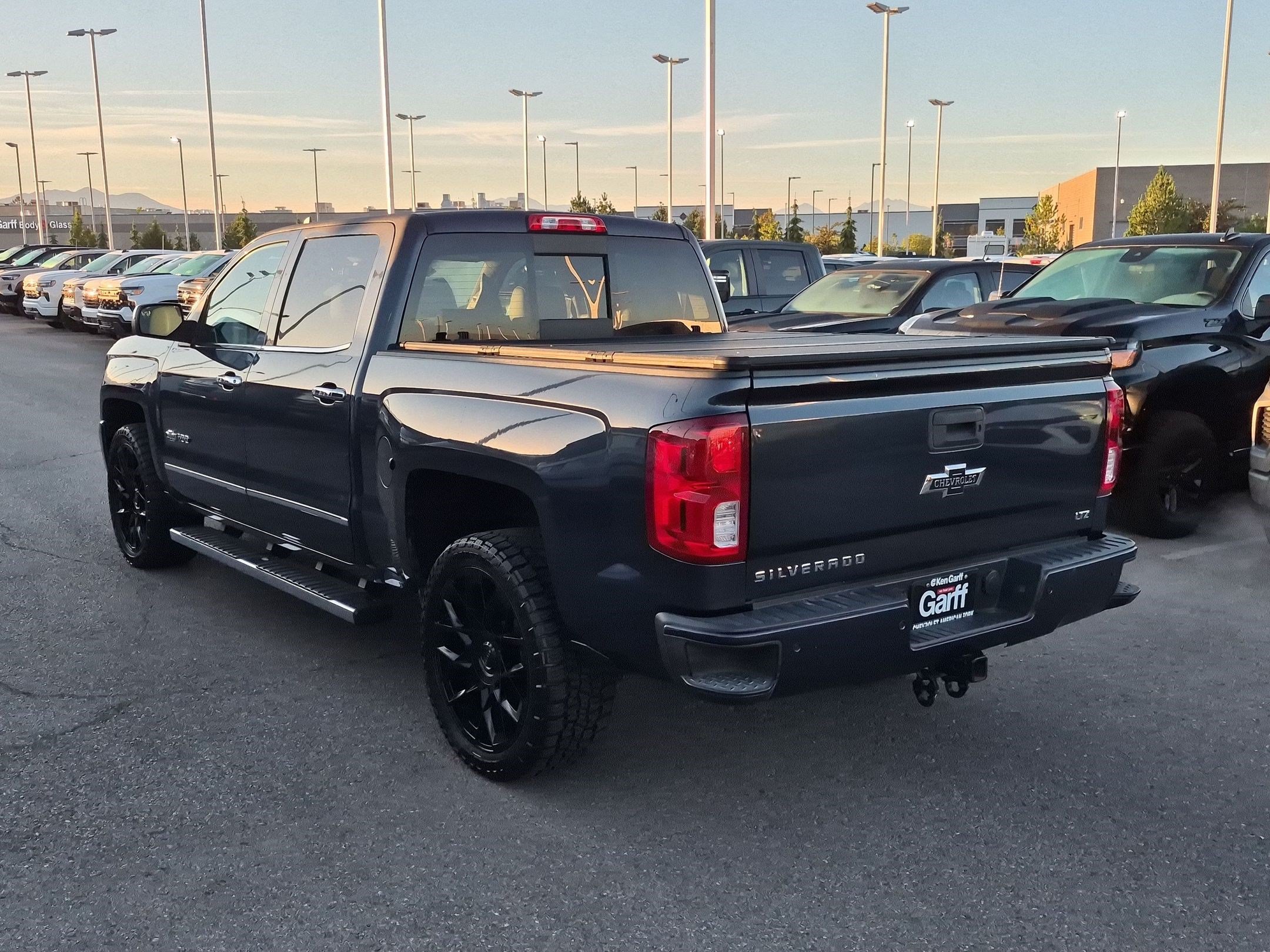 Used 2018 Chevrolet Silverado 1500 LTZ Z71 w/ Centennial Edition AWD/4WD image 5