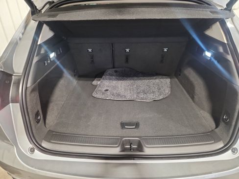 Used 2023 Buick Envision Avenir image 9