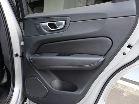 Used 2024 Volvo XC60 B5 Plus AWD/4WD image 24