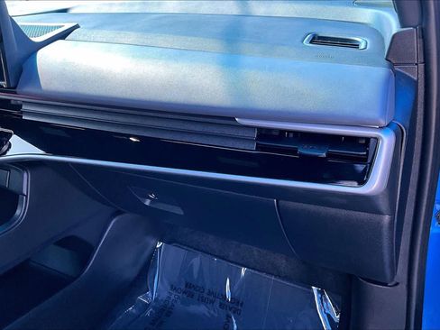 Used 2024 Honda Prologue Touring image 18