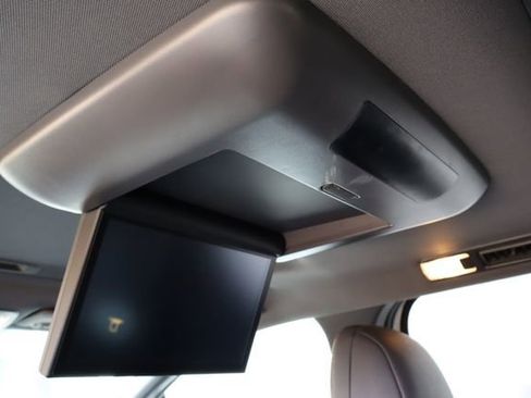 Used 2023 Toyota Sienna XSE w/ XSE Plus Package FWD image 20
