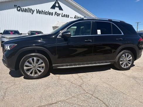 Used 2022 Mercedes-Benz GLE 350 4MATIC w/ Premium Package image 9