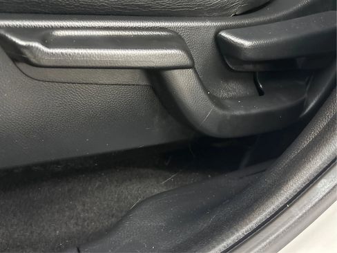 Used 2019 Honda HR-V EX-L image 23