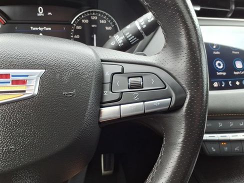 Used 2023 Cadillac XT4 Sport AWD/4WD image 35