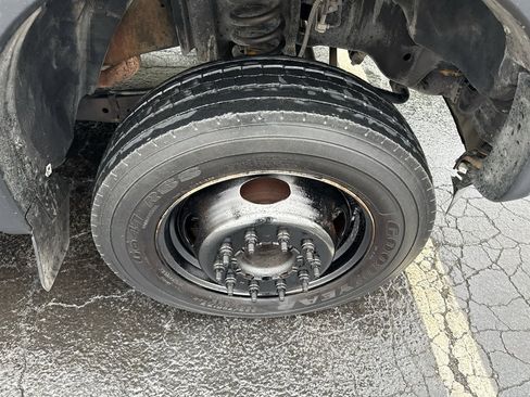 Used 2012 Ford F450 XL image 10