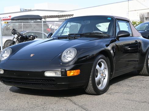 Used 1997 Porsche 911 Carrera 4 image 1