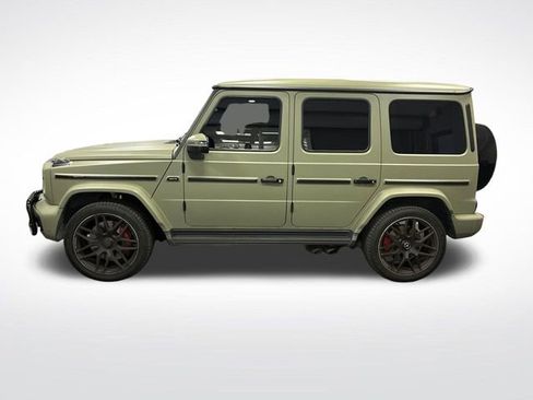 Used 2025 Mercedes-Benz G 63 AMG 4MATIC image 2