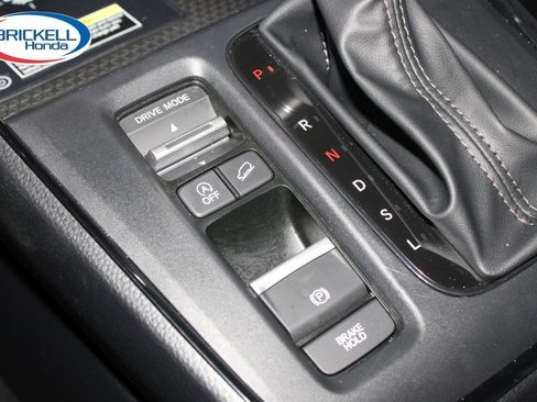 Used 2025 Honda CR-V EX-L image 37