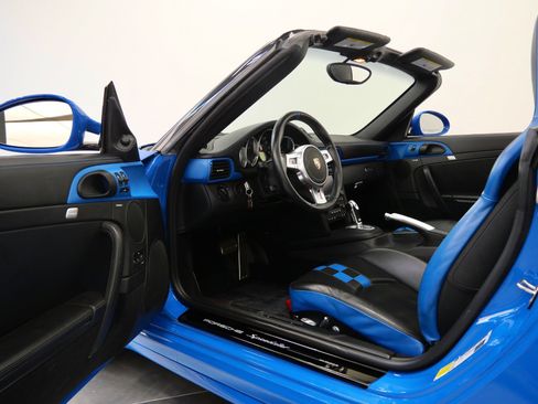 Used 2011 Porsche 911 Speedster RWD image 23