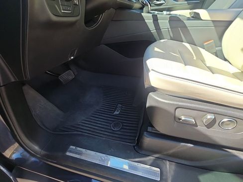 Used 2024 Cadillac Escalade Sport w/ Heavy-Duty Trailer Package image 36