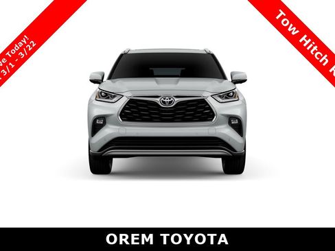 New 2026 Toyota Highlander Platinum image 17