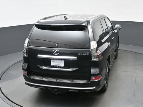 Used 2023 Lexus GX 460 Premium image 40