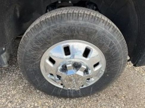 Used 2025 GMC Sierra 3500 Denali AWD/4WD image 12