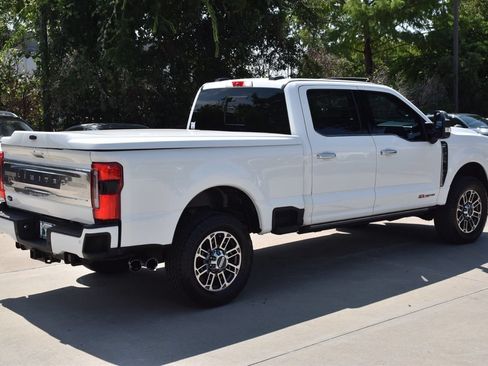 Used 2024 Ford F250 Limited AWD/4WD image 7
