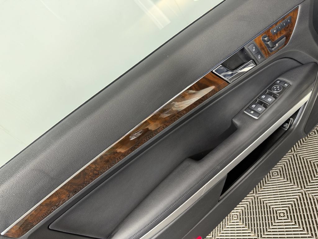 Used 2013 Mercedes-Benz E 350 Coupe image 39