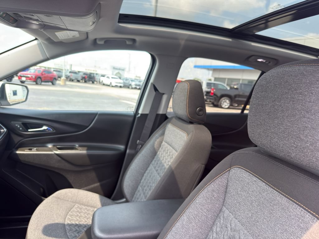 Certified 2024 Chevrolet Equinox LT w/ LPO, Floor Liner Package AWD/4WD image 26