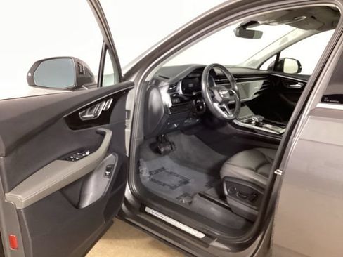 Used 2025 Audi Q7 3.0T Premium Plus AWD/4WD image 11