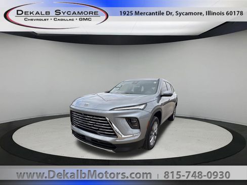 Used 2025 Buick Enclave Preferred image 1