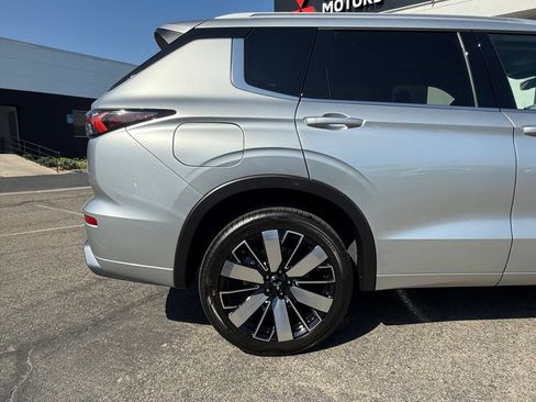 New 2026 Mitsubishi Outlander SEL AWD/4WD image 14