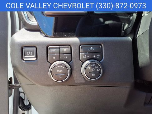New 2026 Chevrolet Silverado 1500 LT Trail Boss w/ Convenience Package II AWD/4WD image 9