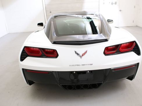 Used 2017 Chevrolet Corvette Stingray Coupe w/ Battery Protection Package RWD image 8