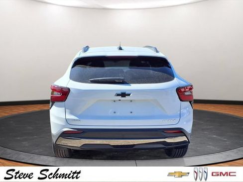 New 2026 Chevrolet Trax ACTIV w/ Driver Confidence Package FWD image 21