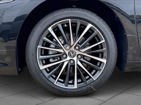 New 2025 Lexus ES 350 image 21