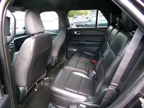 Used 2023 Ford Explorer 4WD Police Interceptor image 17