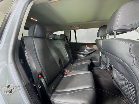 Used 2024 Mercedes-Benz GLS 450 4MATIC image 29