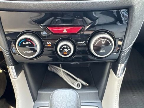 Used 2024 Subaru Forester Premium AWD/4WD image 18
