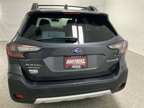 Used 2024 Subaru Outback Limited AWD/4WD image 5