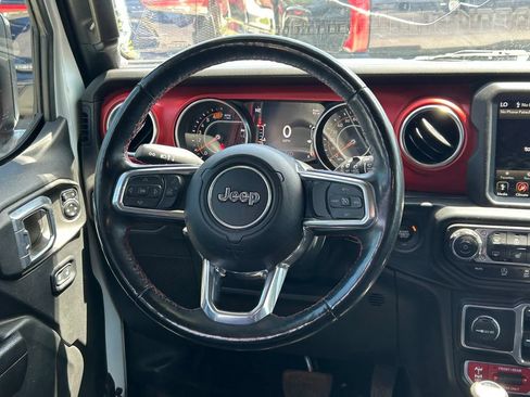 Used 2023 Jeep Wrangler Unlimited Rubicon w/ LED Lighting Group AWD/4WD image 40