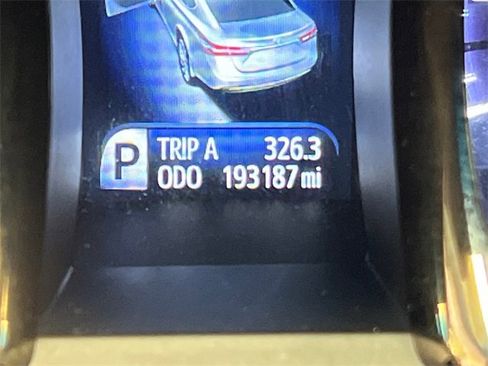 Used 2014 Toyota Avalon XLE Premium image 23