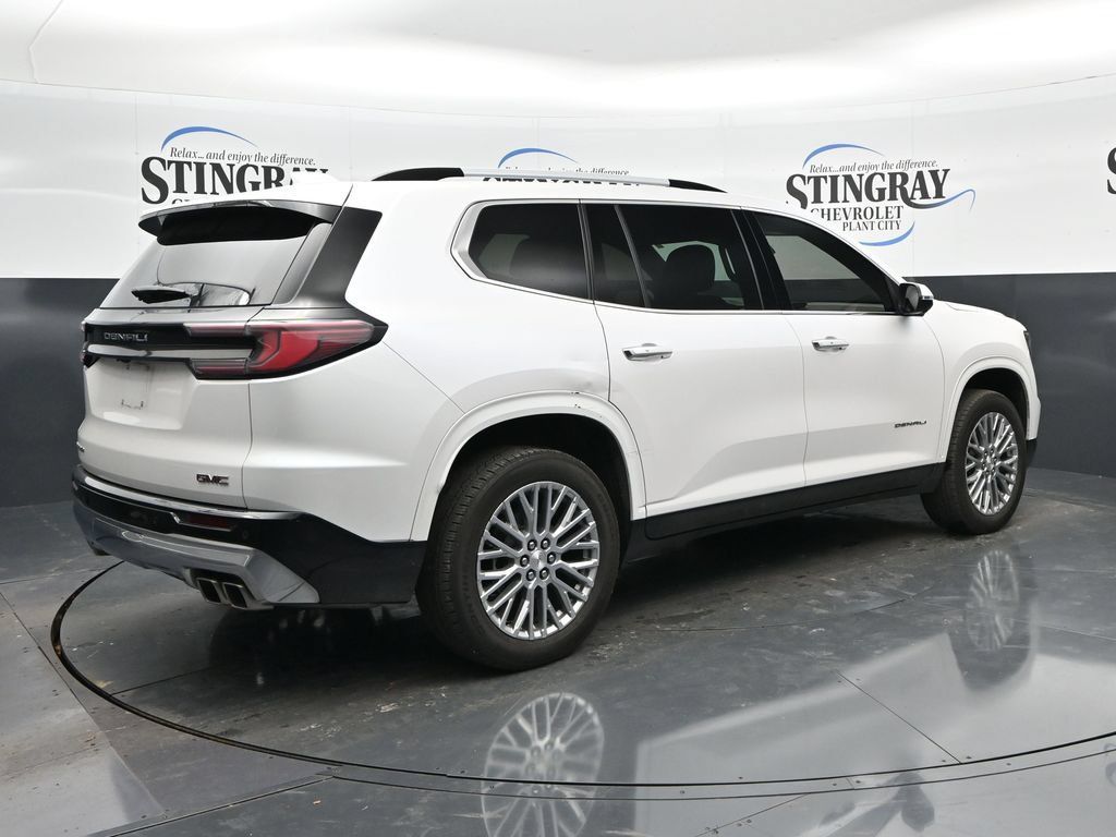 Used 2025 GMC Acadia Denali w/ LPO, Floor Liner Package FWD image 7