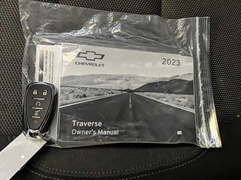 Used 2023 Chevrolet Traverse LT w/ LPO, Floor Liner Package image 33