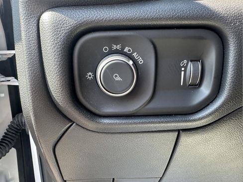 Used 2024 RAM 2500 Tradesman AWD/4WD image 14