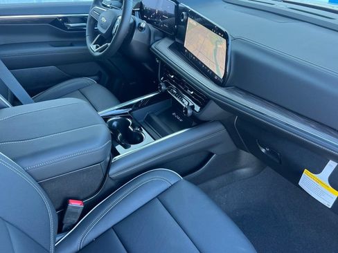 New 2026 Chevrolet Tahoe Premier AWD/4WD image 14