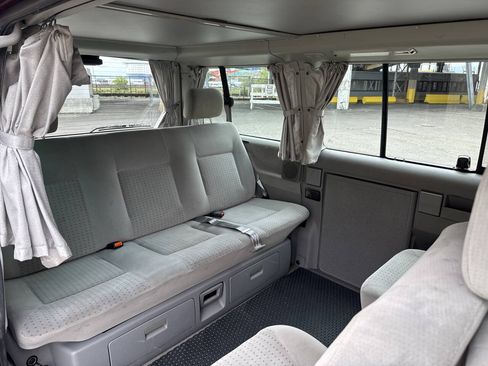 Used 1999 Volkswagen Eurovan MV FWD image 20
