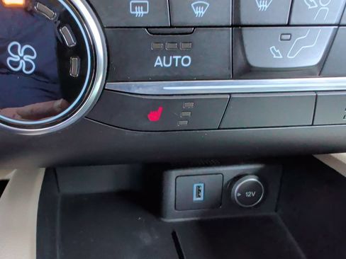 Certified 2020 Ford Escape SE AWD/4WD image 22