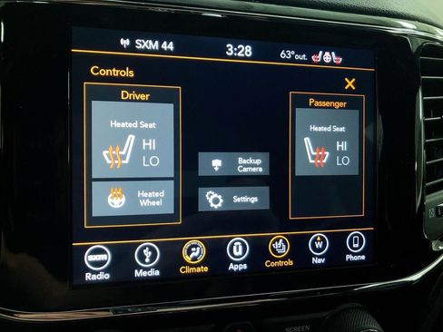 Used 2019 Jeep Grand Cherokee Altitude AWD/4WD image 25