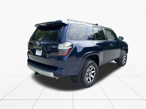 Used 2024 Toyota 4Runner TRD Off-Road Premium AWD/4WD image 8